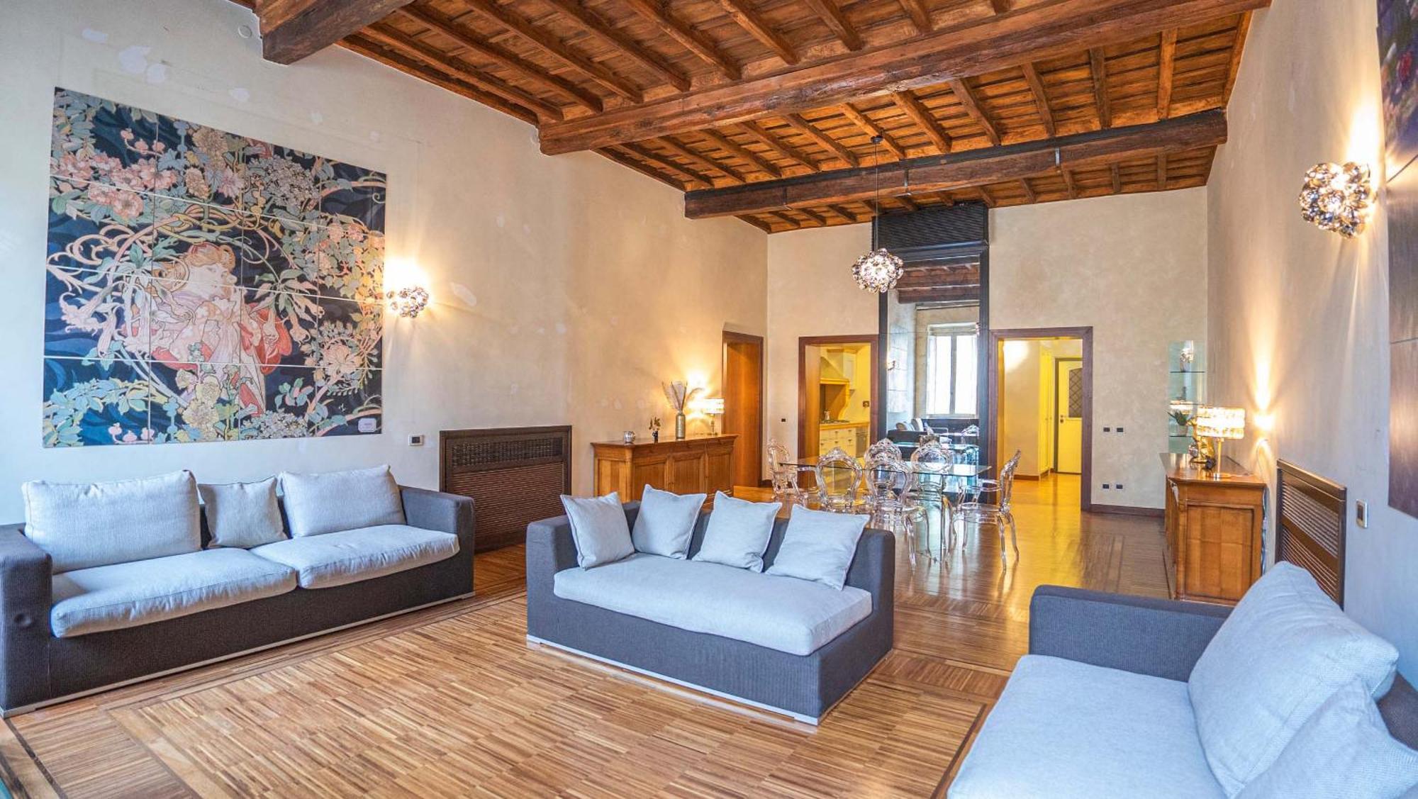 Piazza Venezia Charming Apartments With View Rome Exterior photo